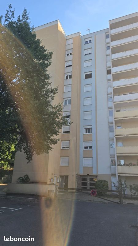 Appartement 3 pièces 55 m² · à Saint-Ouen-l'Aumône · 55,2 m² · 950 €