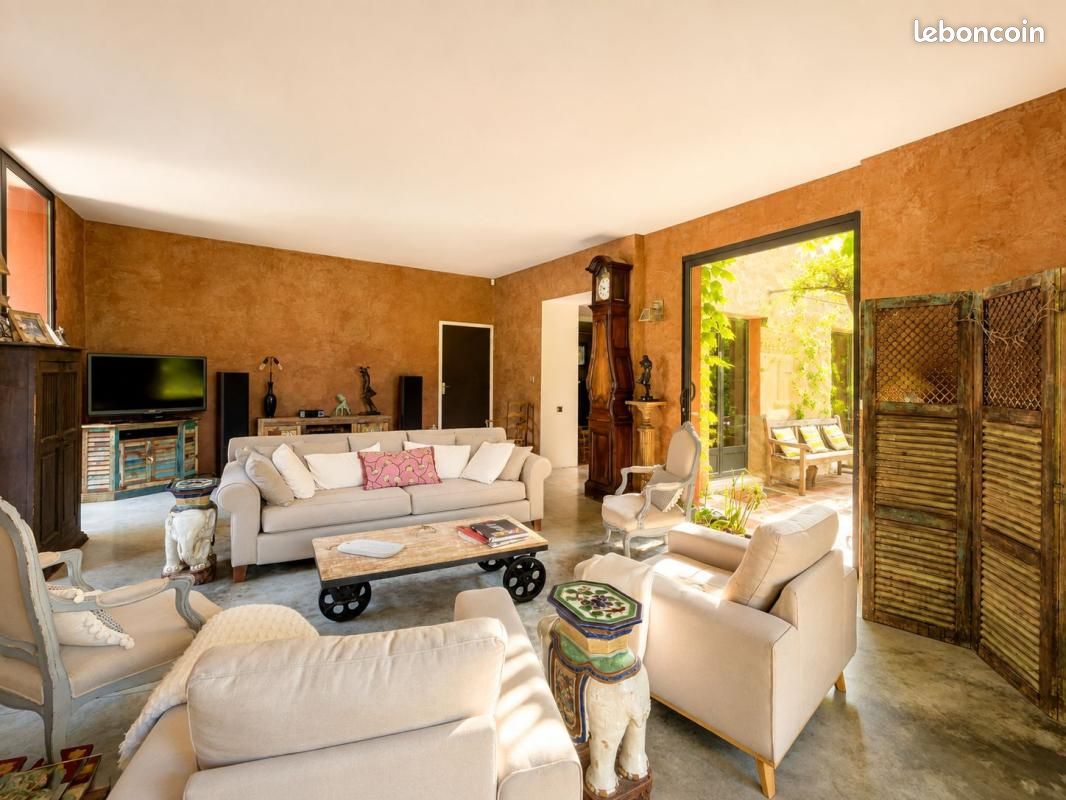 Mas 6 pièces 238 m² (image 7)