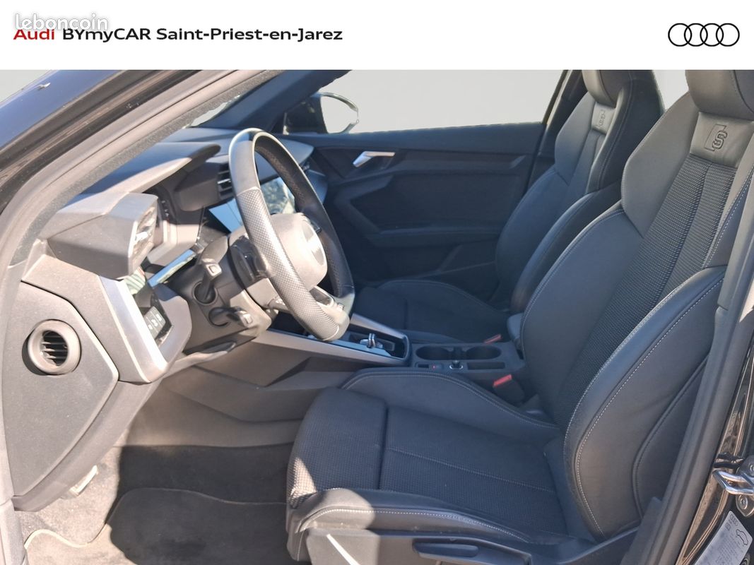 AUDI A3 Sportback 35 TFSI Mild Hybrid 150 s tronic 7 S Line (image 12)