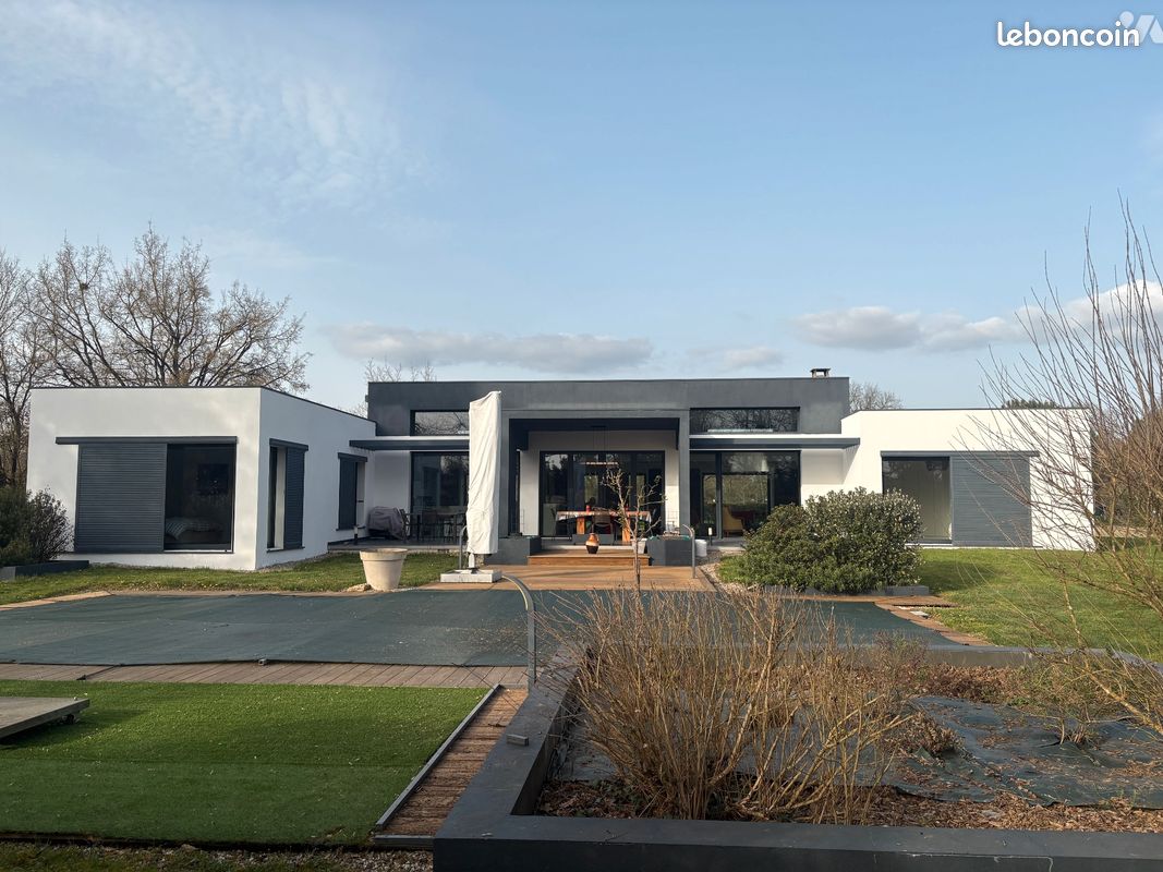 Maison 6 pièces 222 m² · à Nérac · 222 m² · 830 000 €