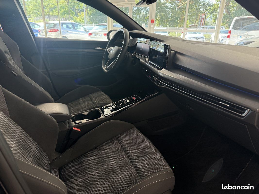 Volkswagen golf 8, 2.0 tdi 200 ch gtd dsg7 2023 (image 7)