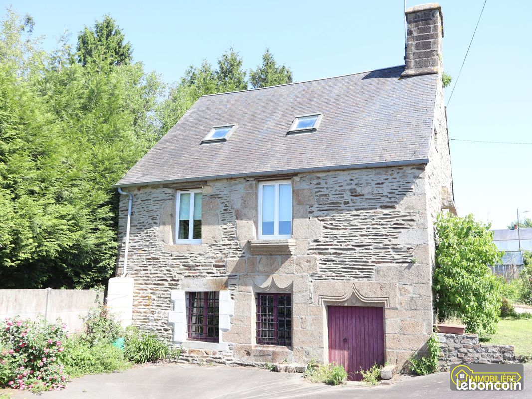 Maison 4 pièces 82 m² · à Sourdeval · 82 m² · 102 000 €