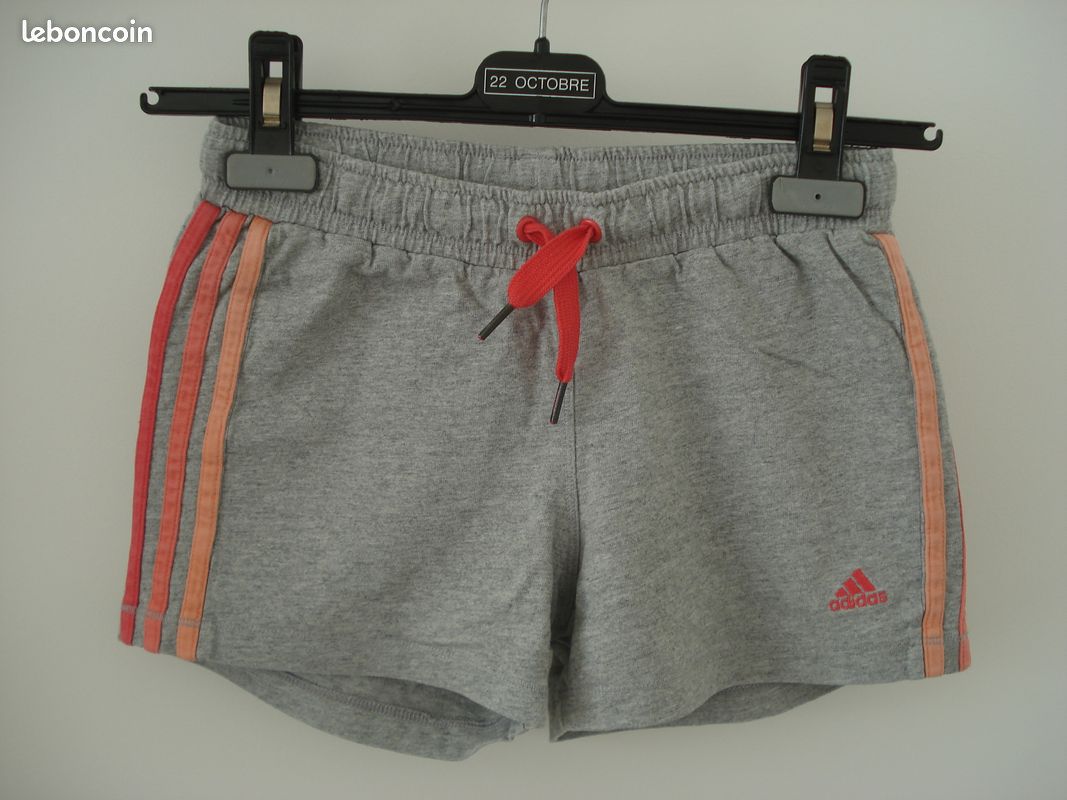 Short ADIDAS / 10 ans (image 1)