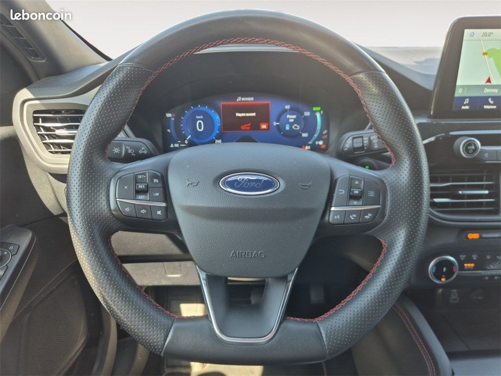 Ford Kuga III 2.5 DURATEC 225 CH PHEV POWERSHIFT ST-Line (image 28)