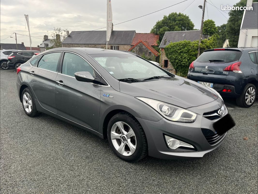 Hyundai i40 (image 1)