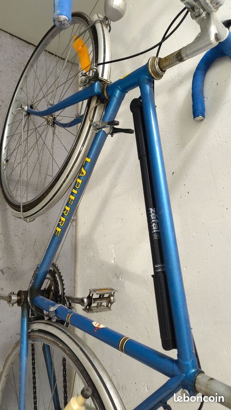 Support de pompe velo ancien 1900 - 1920 vintage bike eroica