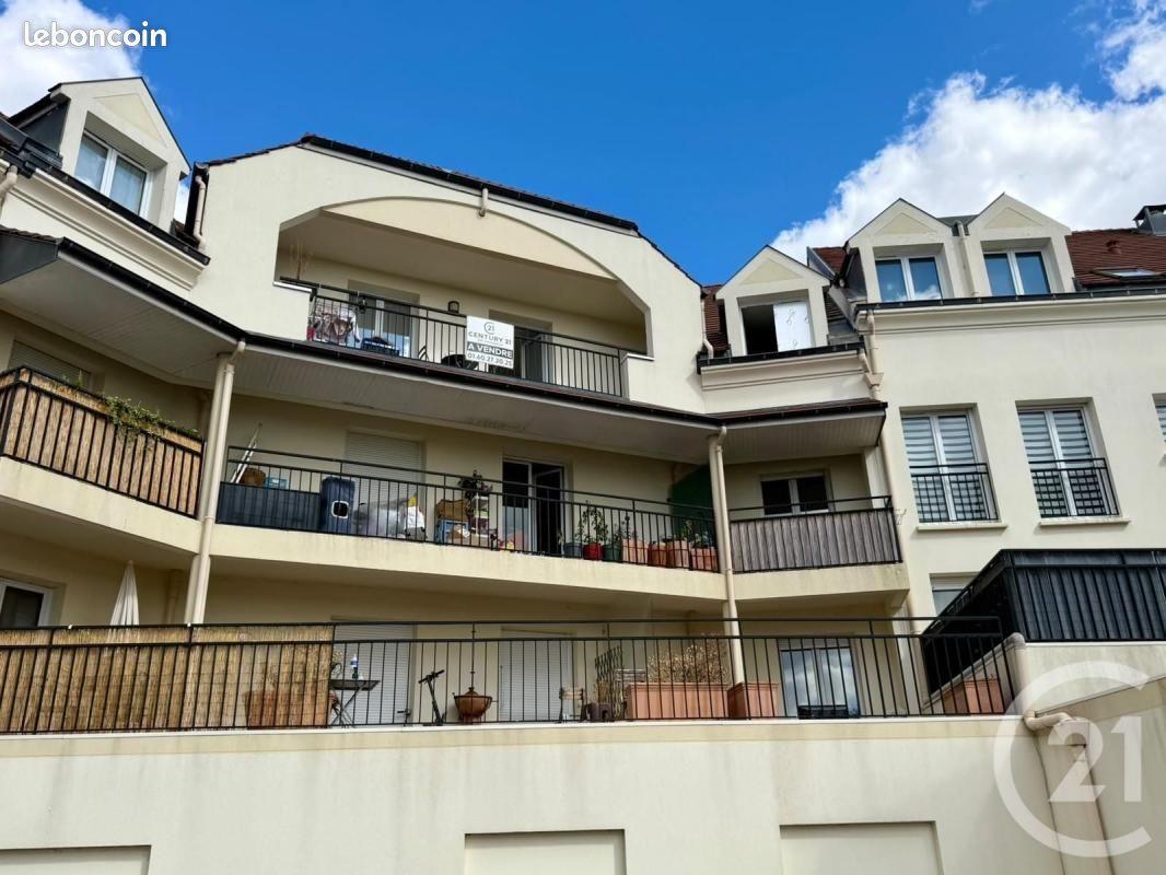 Appartement 1 pièce 30 m² · à Dammartin-en-Goële · 30 m² · 139 000 €