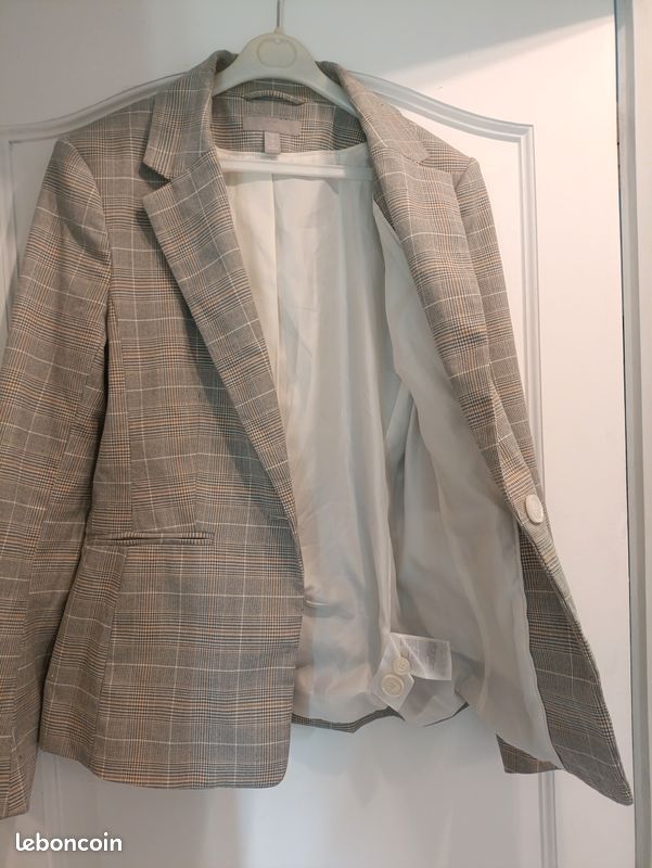 Veste Chic H&M Taille 36/38 - Occasion En Très Bon état - Style élégant