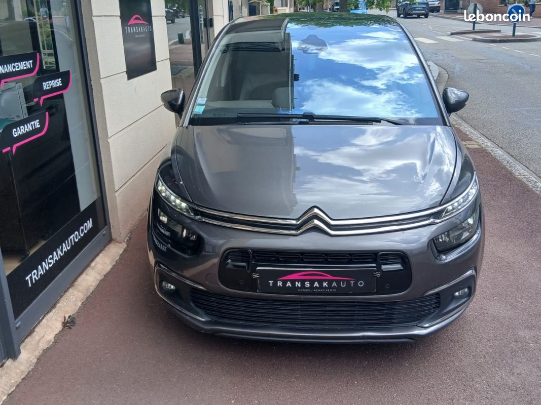 CITROEN C4 SPACETOURER PureTech 130 SS Shine (image 2)
