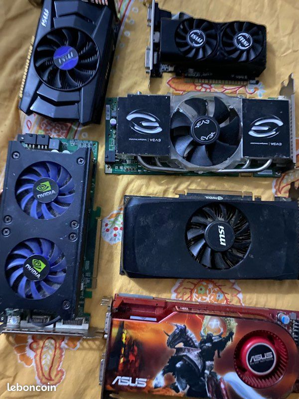ZOTAC GeForce RTX 4090 Trinity - Carte graphique - | Muséericorde