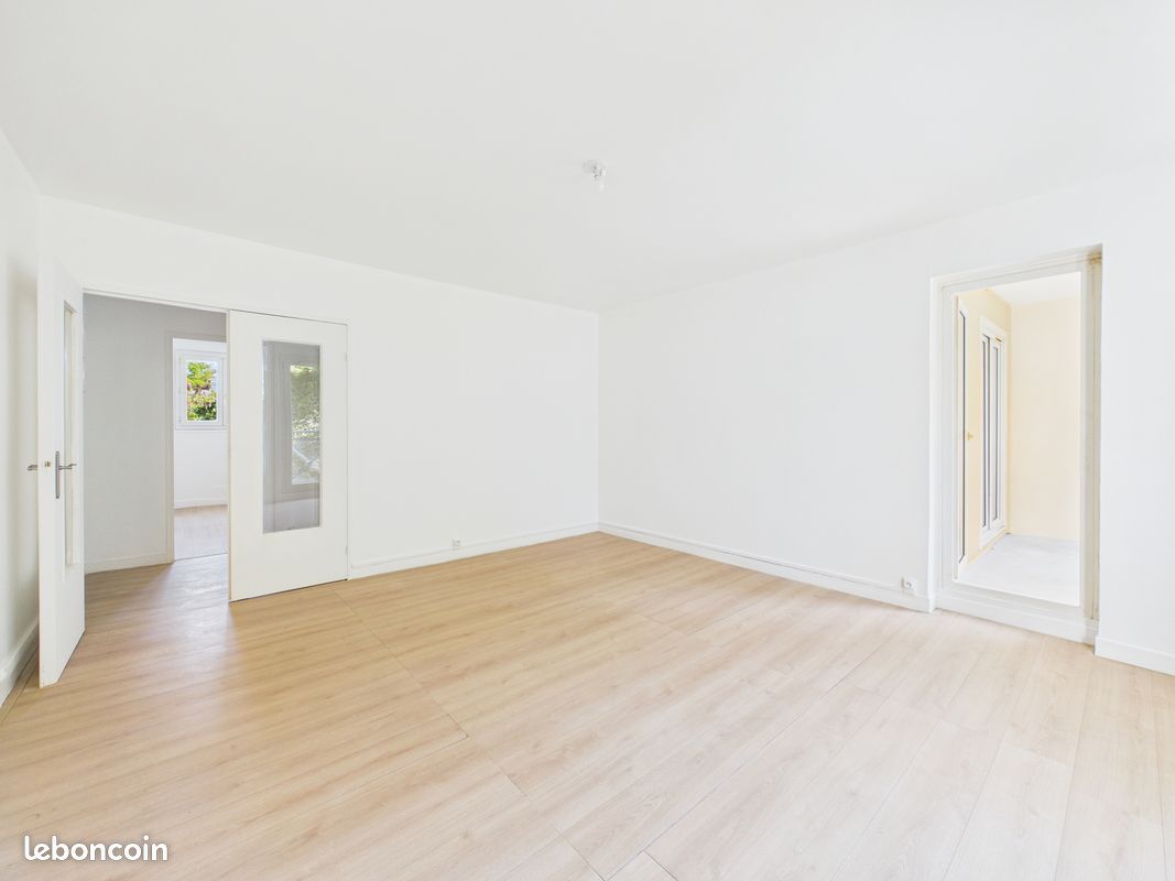 Appartement 3 pièces 62 m² · à Saint-Cyr-l'École · 62 m² · 136 440 €