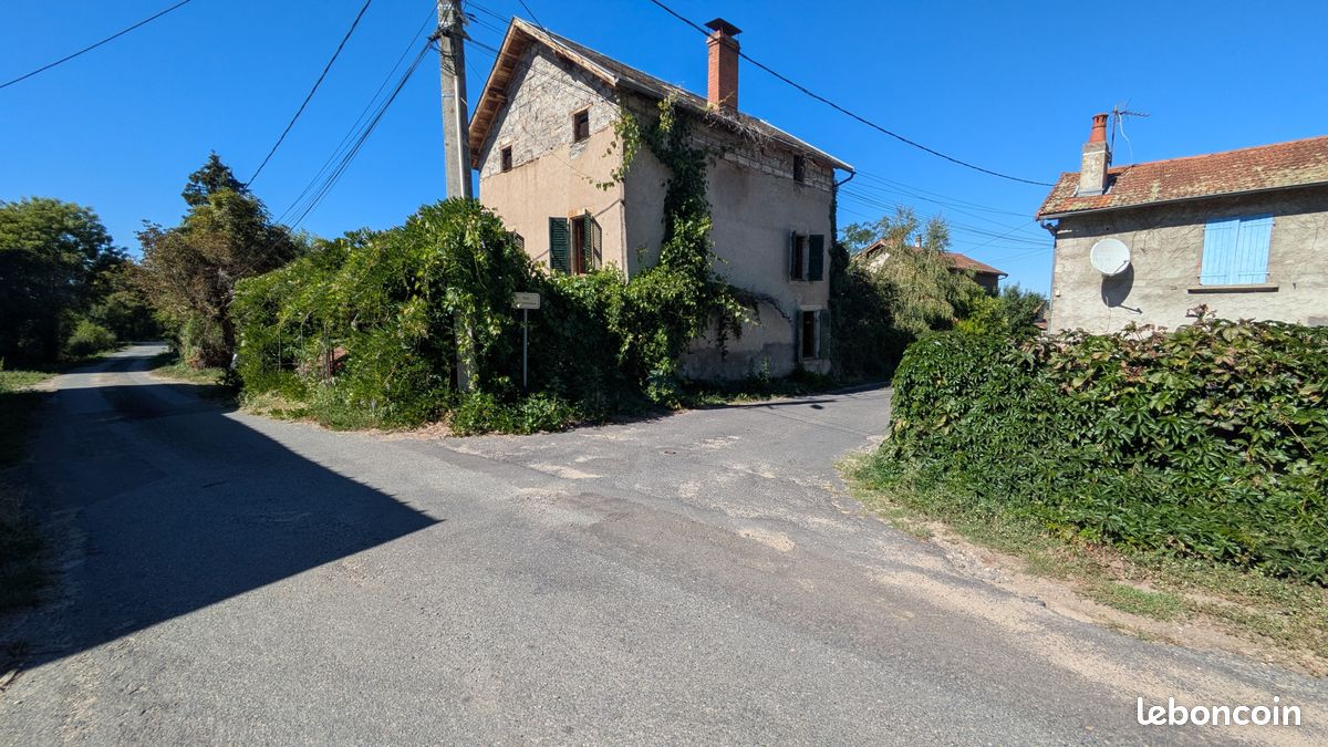 Maison 7 pièces 159 m² · à Vinzelles · 159 m² · 86 000 €