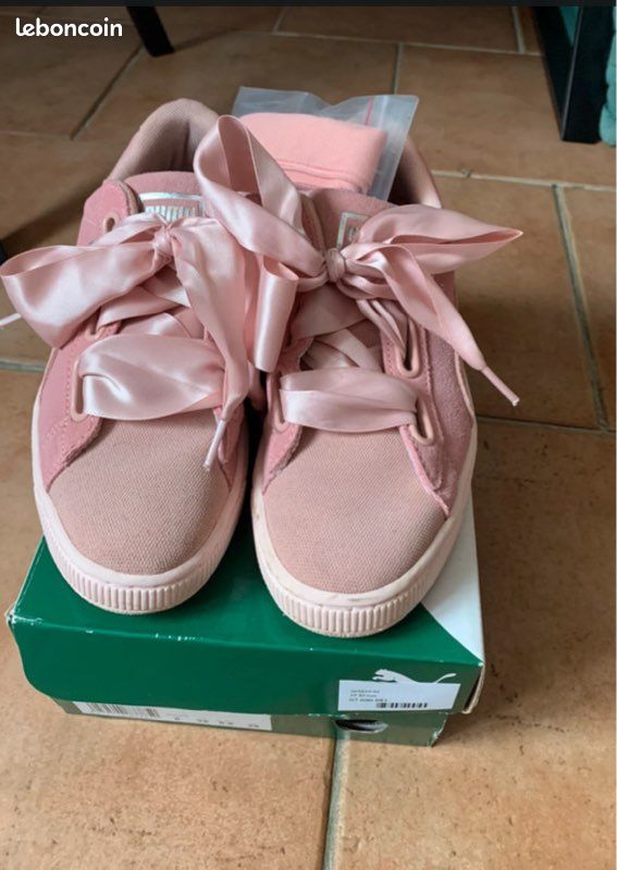 Puma Suede (image 1)