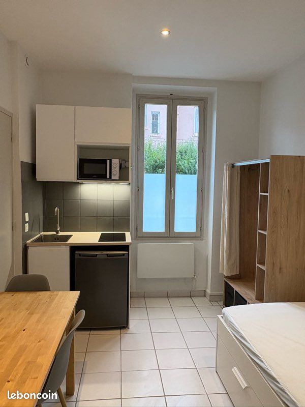 Appartement 1 pièce 12 m² · à Lyon · 12 m² · 490 €/mois