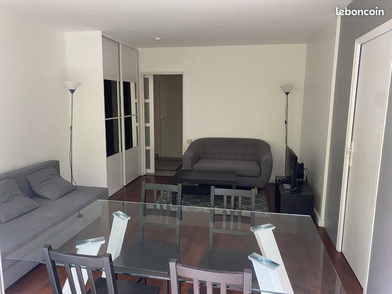 Appartement 5 pièces 80 m² · à Cergy · 80 m² · 550 €
