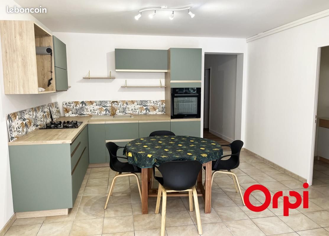 Appartement 4 pièces 88 m² · à Saint-Genis-Laval · 88 m² · 309 900 €