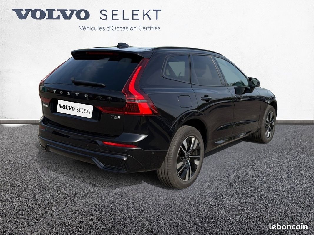 VOLVO XC60 T6 AWD Hybride rechargeable 253 ch+145 ch Geartronic 8 Plus Style Dark (image 3)