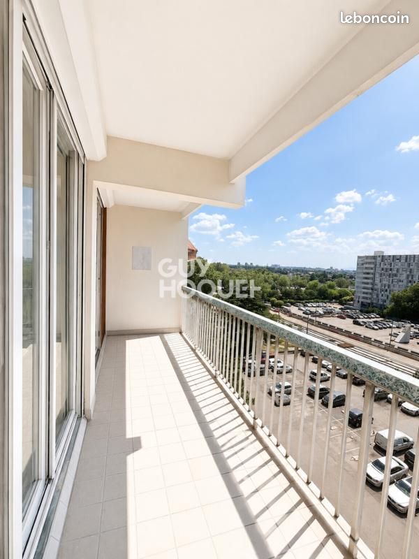 Appartement 4 pièces 66 m² à Vaulx-en-Velin