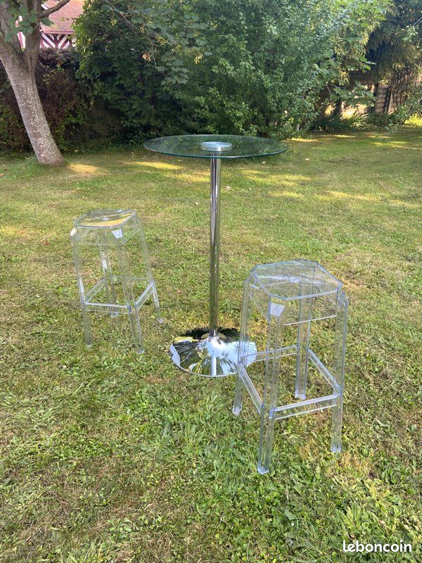 Table haute en verre et tabourets (image 4)