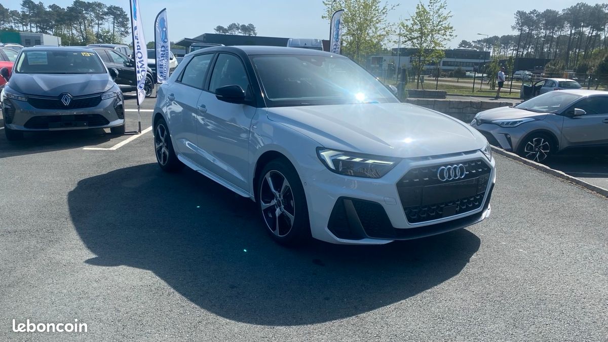 Audi A1 SPORTBACK 30 TFSI 116CH S LINE S TRONIC 7 (image 3)