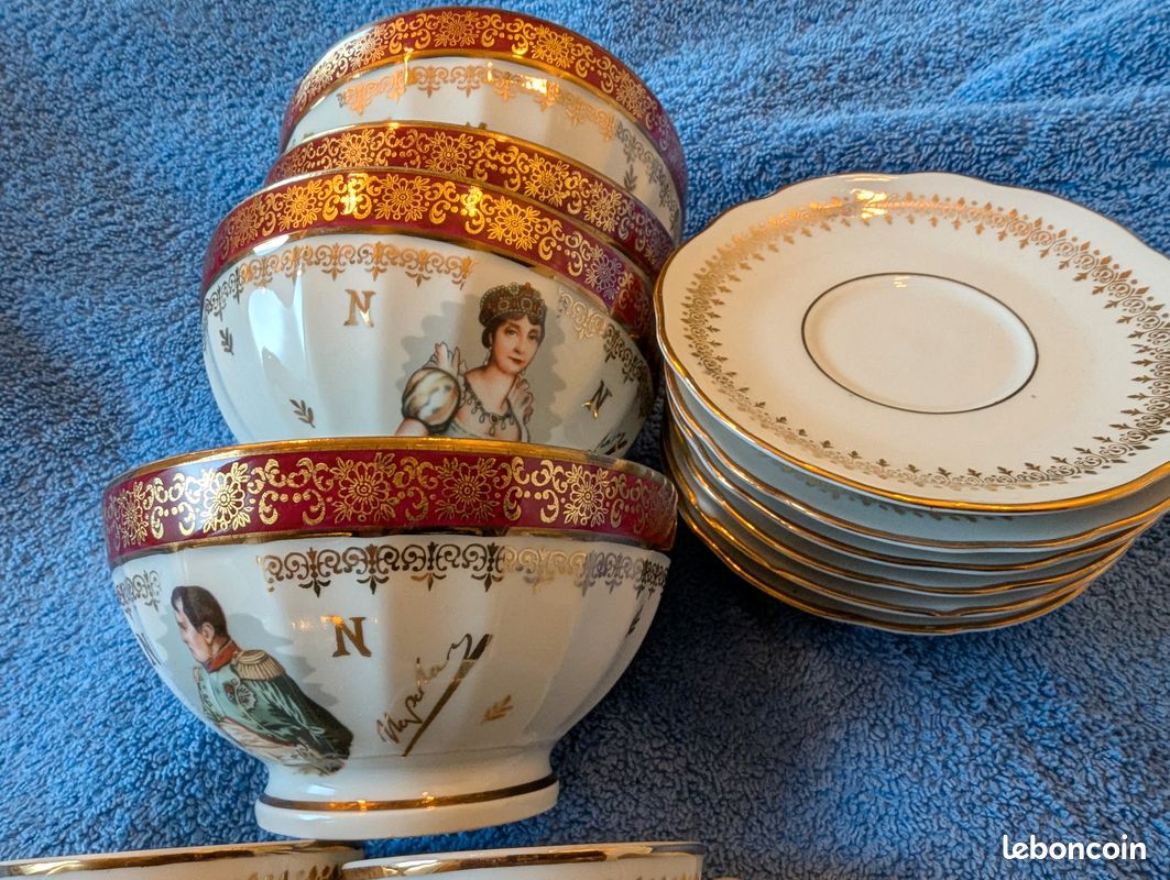 Service à café en porcelaine Napoléon (image 3)