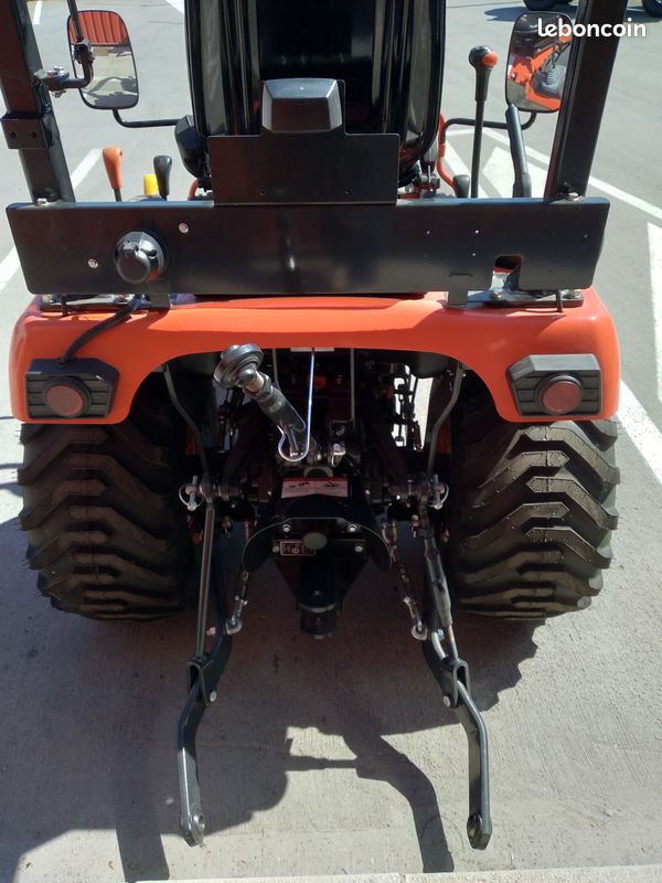Tracteur KIOTI CS2220 – NEUF (image 3)