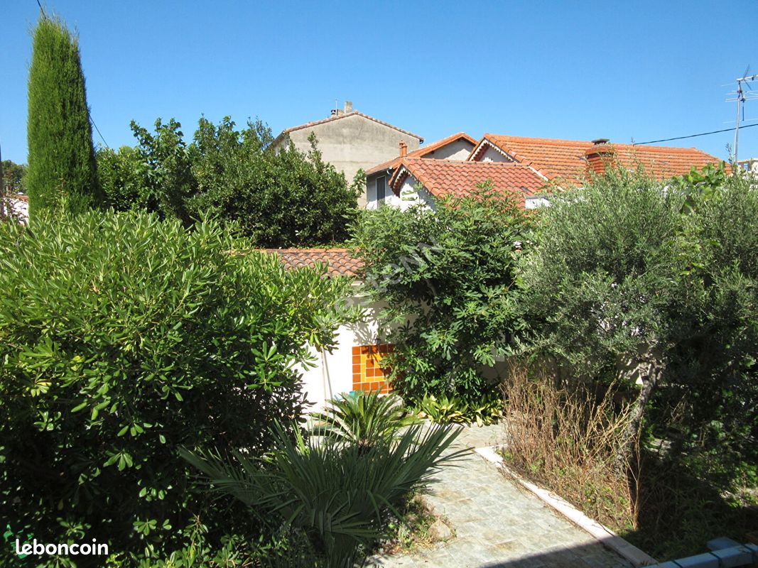 Maison 7 pièces 236 m² · à Avignon · 236 m² · 230 000 €