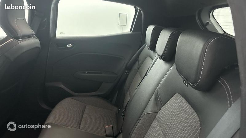 Renault Clio 1.3 TCe 140ch Intens -21N (image 13)