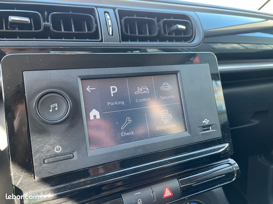 Citroen c3 generation-iii 1.5 bluehdi 100 bvm6 feel entretien complet (image 29)