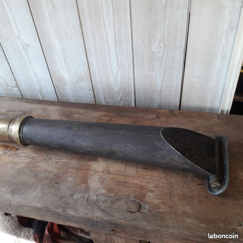 Aspirateur a piston ANTIQUE (image 3)