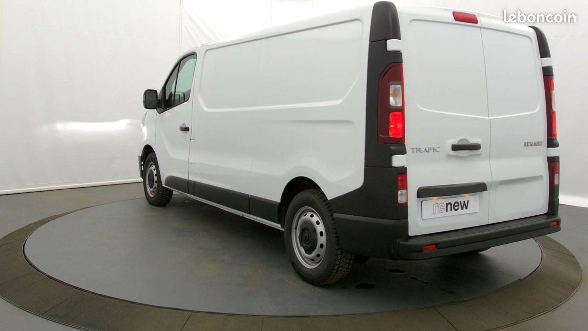 Renault trafic fgn l2h1 3000 kg blue dci 130 (image 18)
