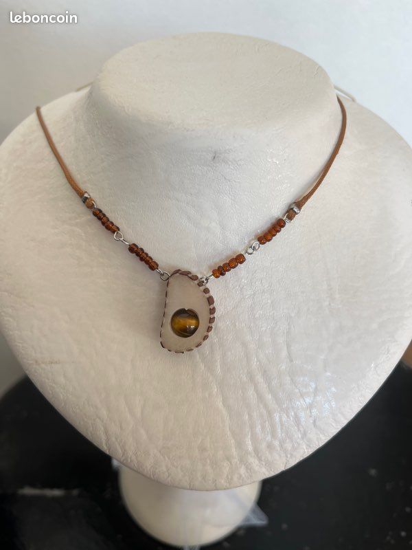 Collier œil de tigre (image 1)