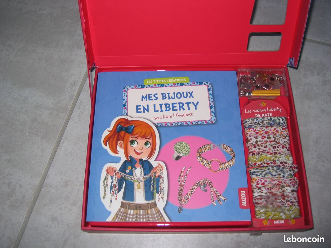 Jeu neuf Mes bijoux en liberty (image 1)
