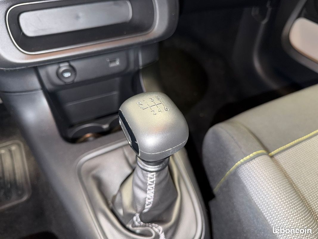 Citroen C3 1.5 BLUEHDI 100 CV CARPLAY (LAURENT AUTO) (image 25)