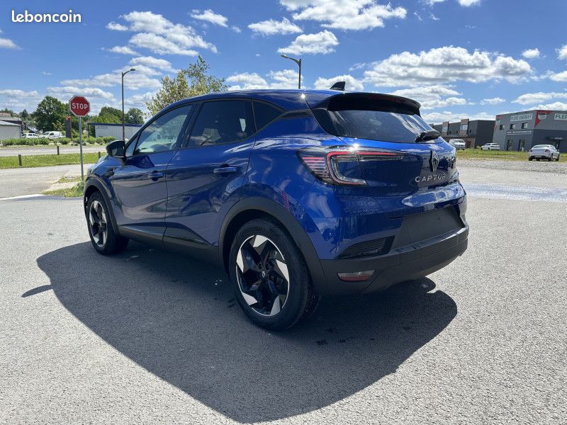 Renault CAPTUR II 1.8 E-TECH FULL HYBRID 160CH TECHNO - 26 (image 7)