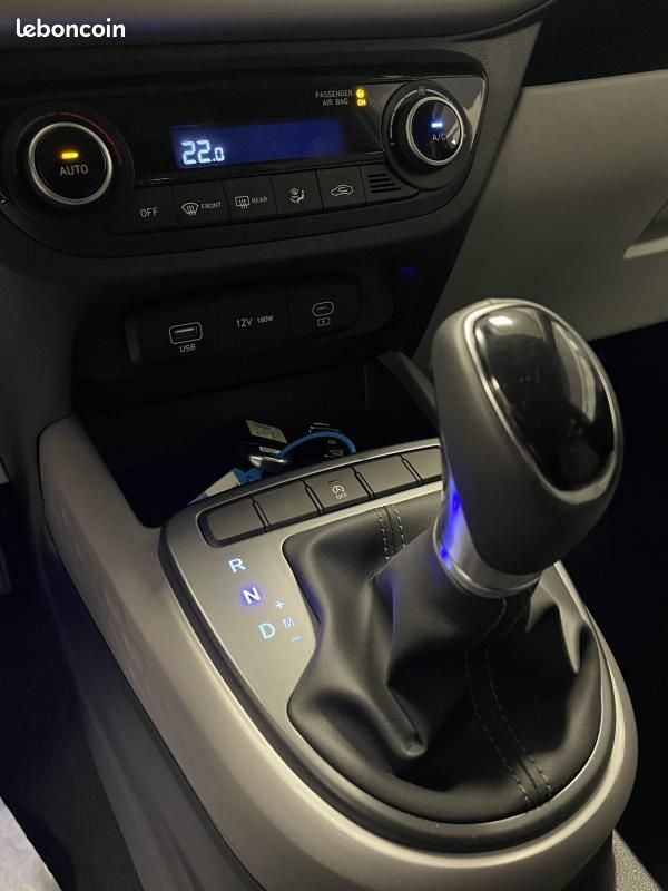 Hyundai i10 1.0 63 CREATIVE Boite Auto (image 12)