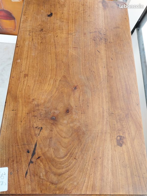 Table serviteur (image 2)