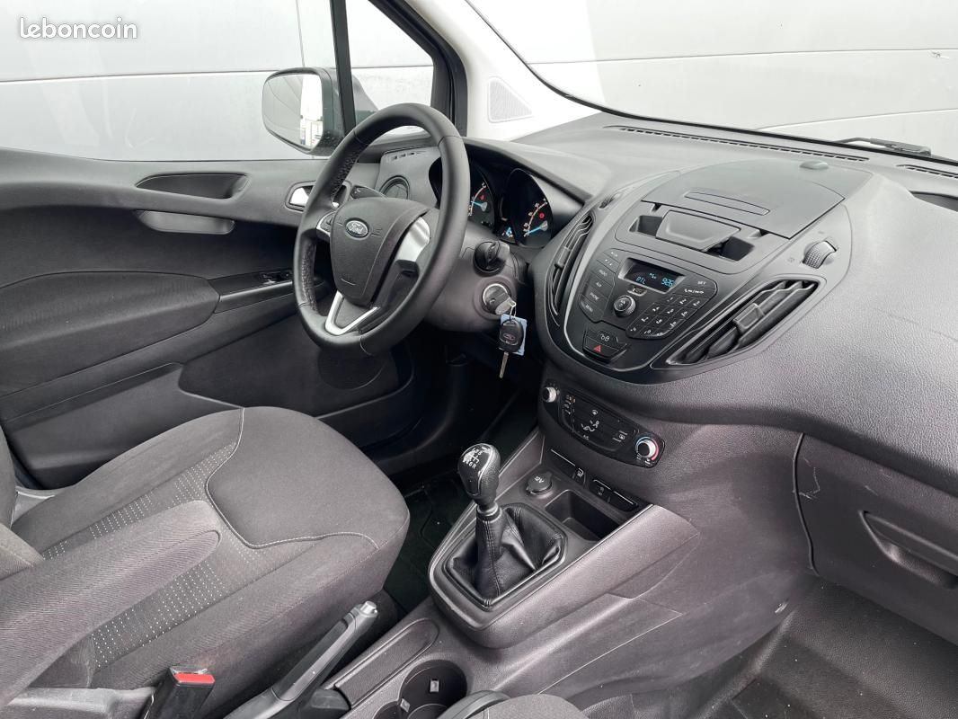 Ford transit courier FOURGON FGN 1.5 TDCI 75 BV6 AMBIENTE (image 13)