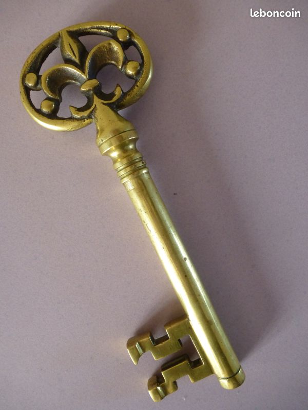 Décapsuleur Ouvre-bouteille En Bronze – Vintage, Thaïlandais – Objet Déco (car15)