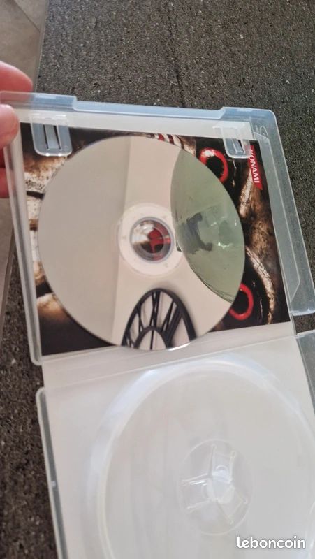 Jeu ps3 SAW (image 4)
