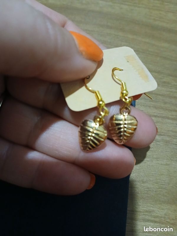 Boucles d'oreilles neuf (image 2)