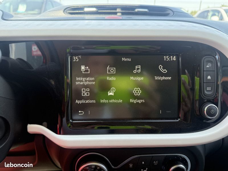 Renault TWINGO III 1.0 SCE 65CH EQUILIBRE (image 18)