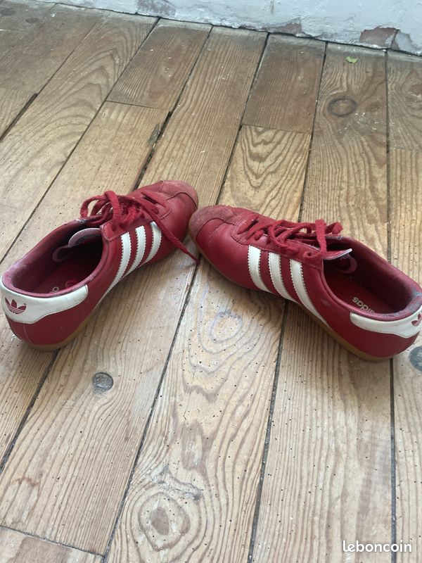 Baskets adidas rouge (image 2)