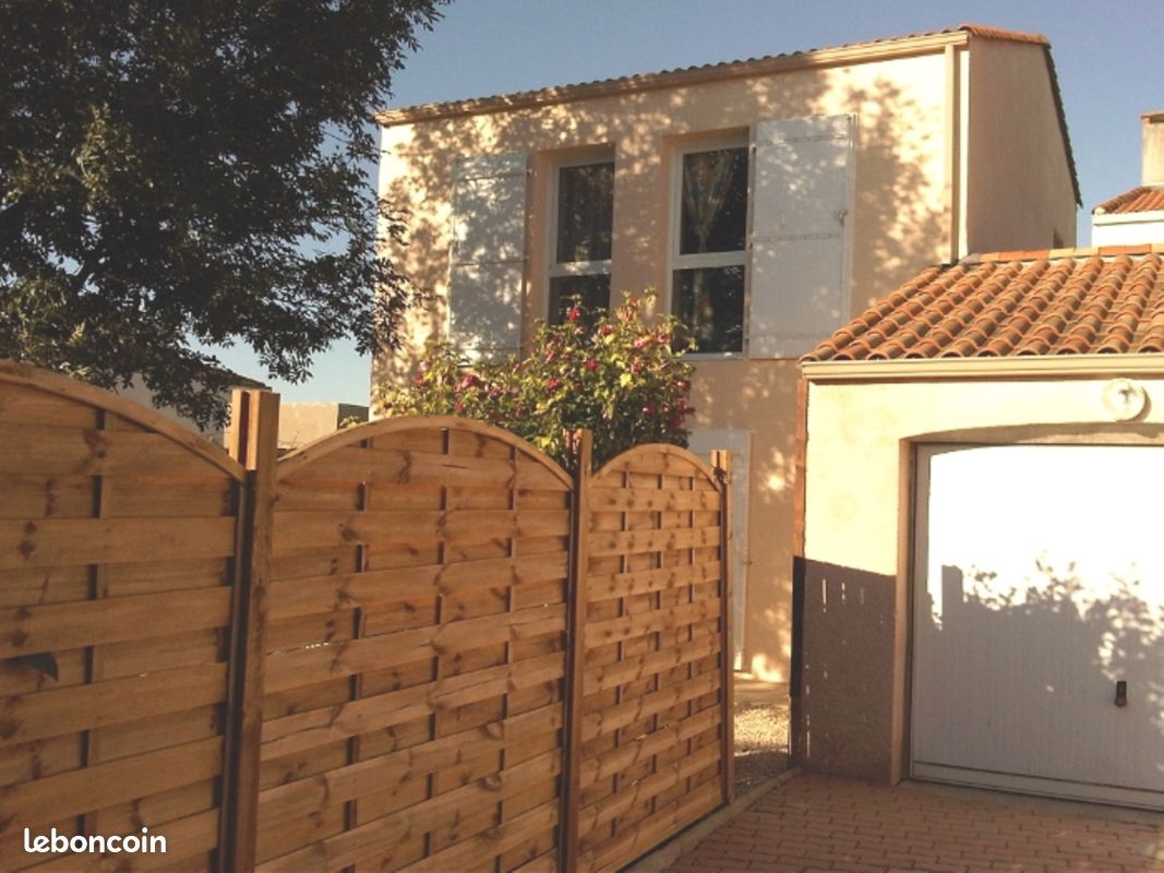 Maison 4 pièces 75 m² · à Les Achards · 75 m² · 1 050 €