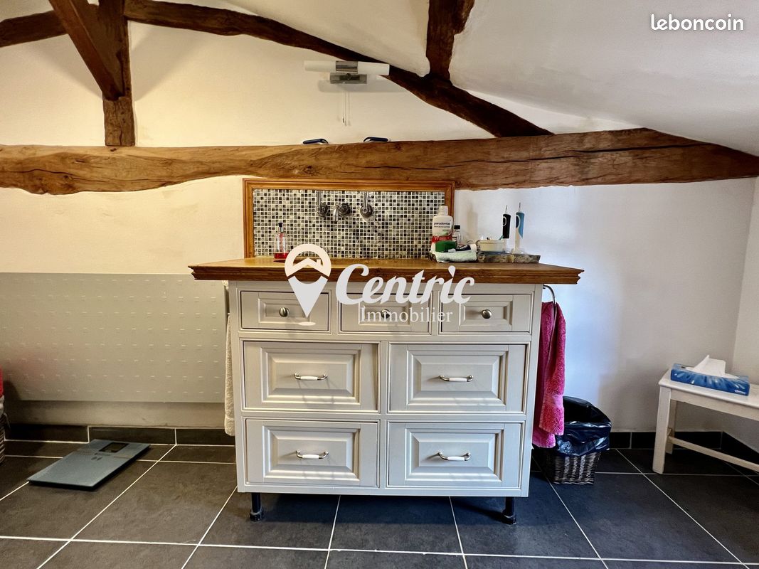 Maison 7 pièces 164 m² - Argentonnay 79150 Moutiers-sous-Argenton (image principale 5)