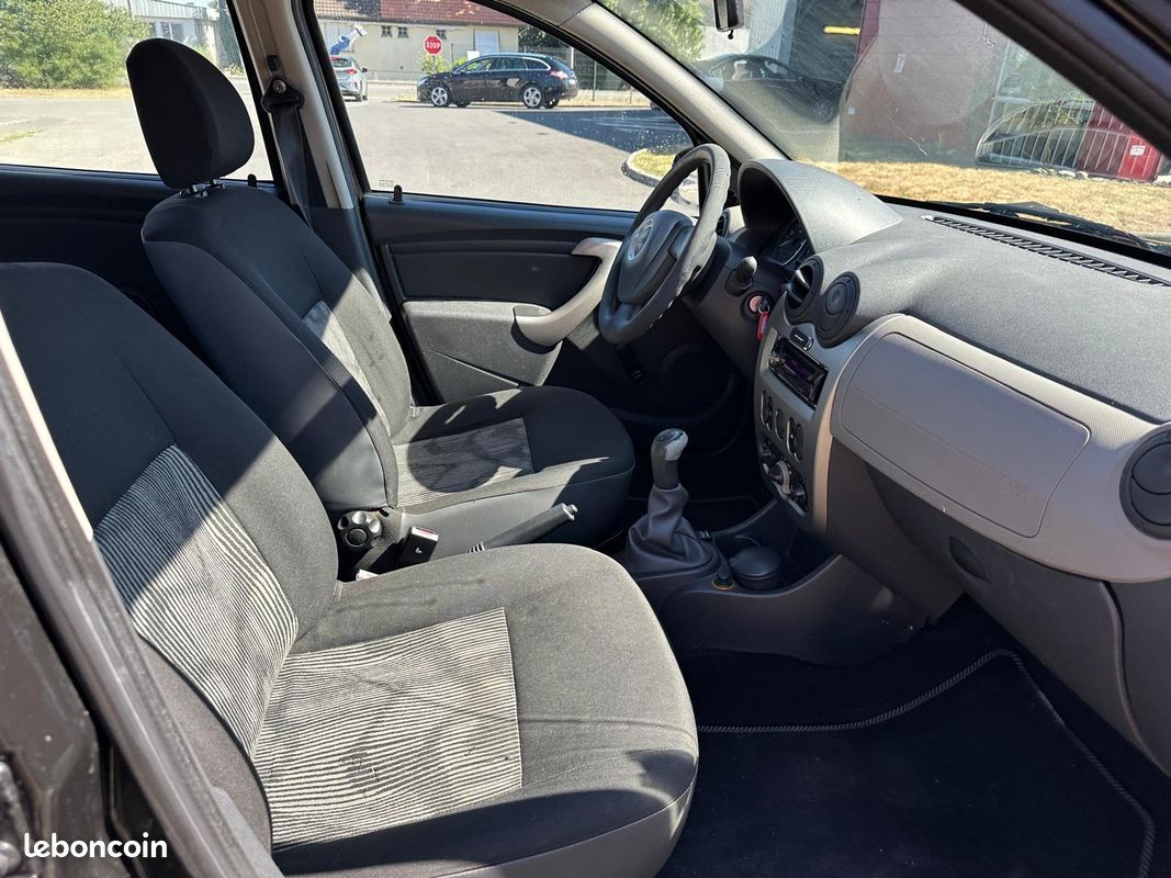 DACIA Sandero 154000KM GPL 1.4 MPI GPL eco2 72CV (image 2)