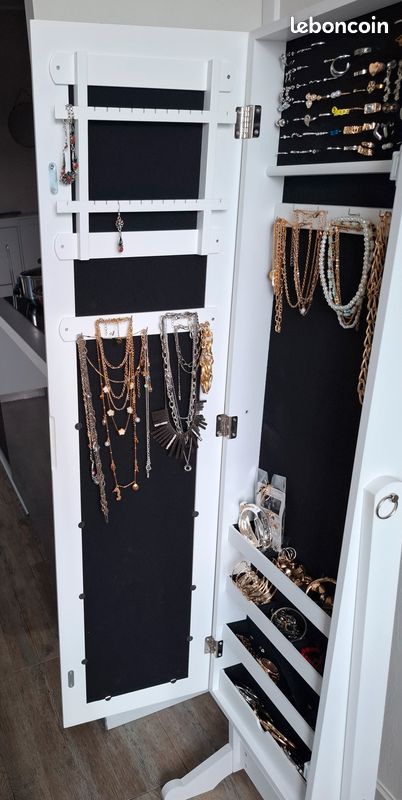Miroir à bijoux sur pied avec rangement – comme neuf (image 4)