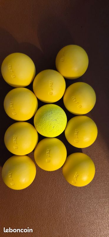 LOT DE 10 BALLES LIEGES BLANC POUR BABYFOOT RENE PIERRE