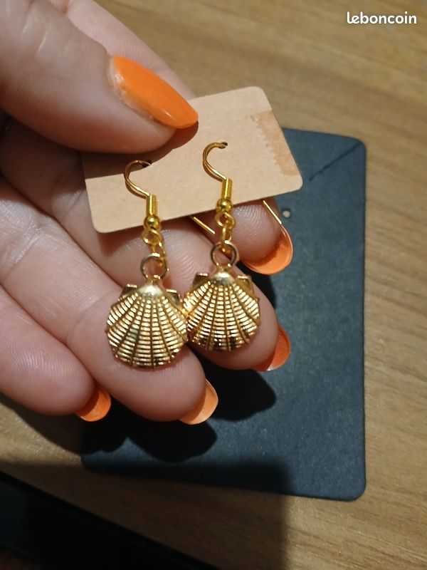 Boucles d'oreilles neuf (image 2)