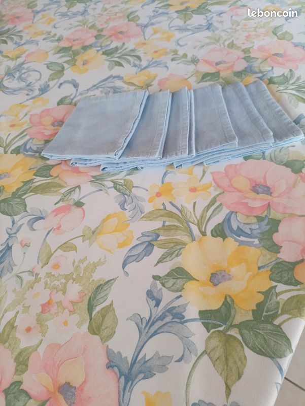 Jolie NAPPE NYDEL + 12 SERVIETTES ASSORTIES (image 1)